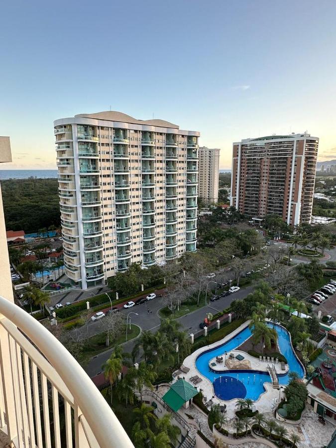 Flat Com Vista Panoramica -15- Na Barra Da Tijuca - Estacionamento Gratuito - Frigobar - Ar Condicionado - Piscina - Academia - Balsa Para Praia Gratis - Varanda - Vista Parcial Mar E Lagoa Rio de Janeiro Buitenkant foto