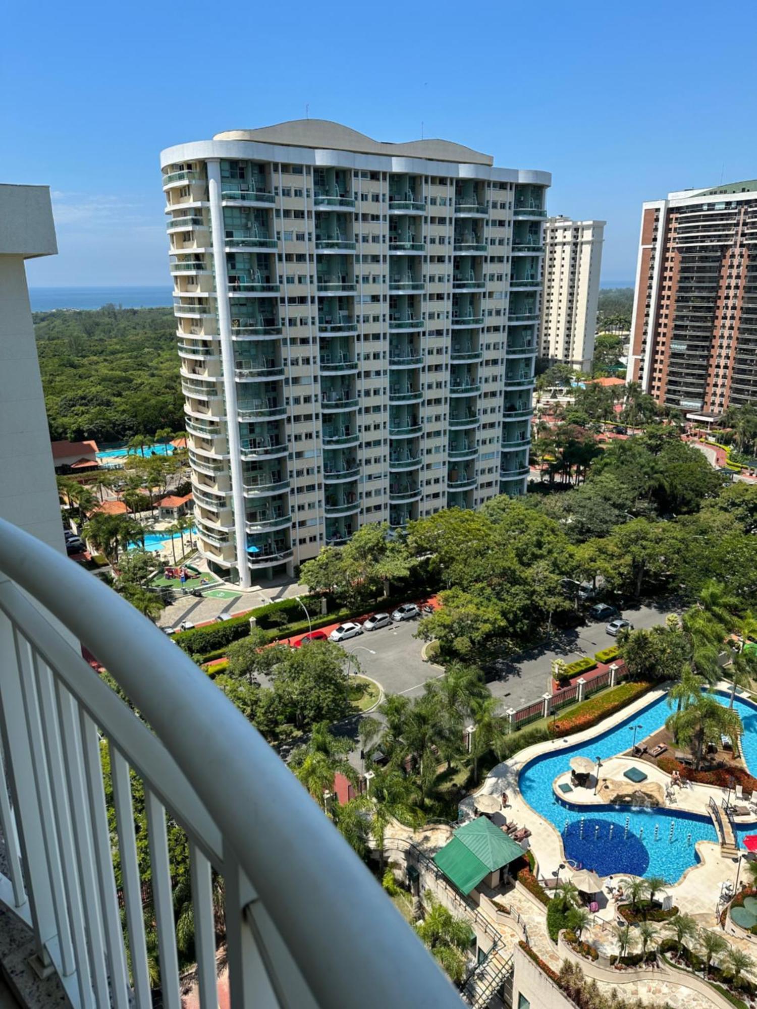 Flat Com Vista Panoramica -15- Na Barra Da Tijuca - Estacionamento Gratuito - Frigobar - Ar Condicionado - Piscina - Academia - Balsa Para Praia Gratis - Varanda - Vista Parcial Mar E Lagoa Rio de Janeiro Buitenkant foto