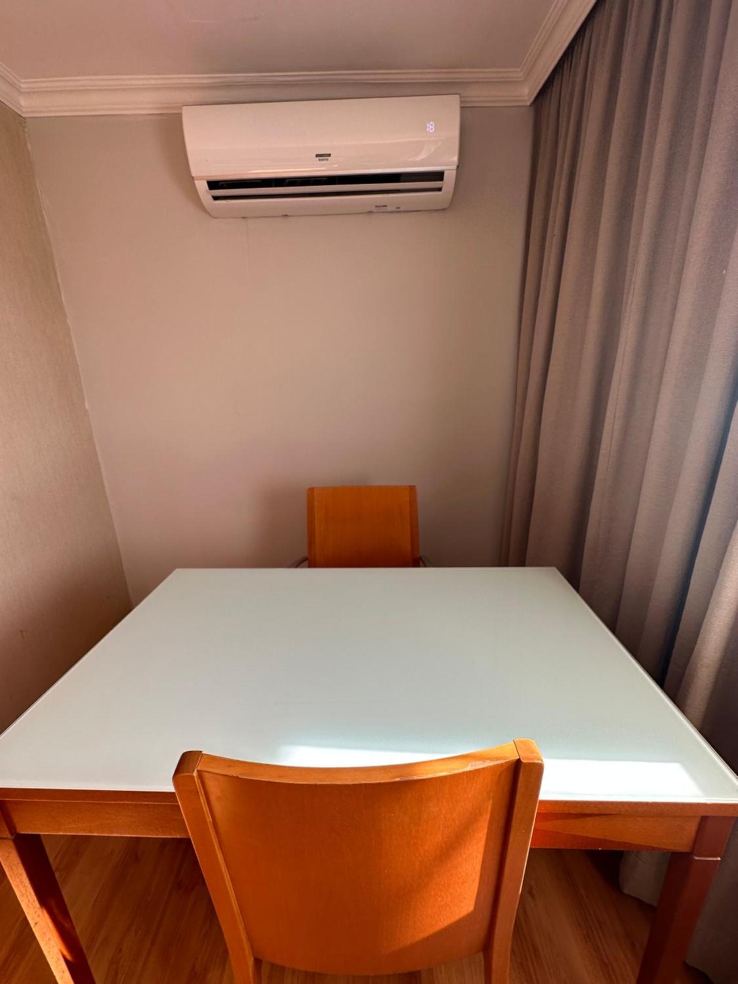 Flat Com Vista Panoramica -15- Na Barra Da Tijuca - Estacionamento Gratuito - Frigobar - Ar Condicionado - Piscina - Academia - Balsa Para Praia Gratis - Varanda - Vista Parcial Mar E Lagoa Rio de Janeiro Buitenkant foto